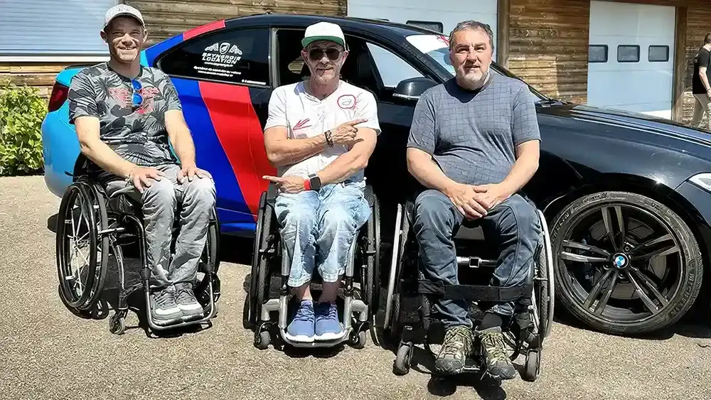 spynergie location voiture handicap sur circuit avec moniteur