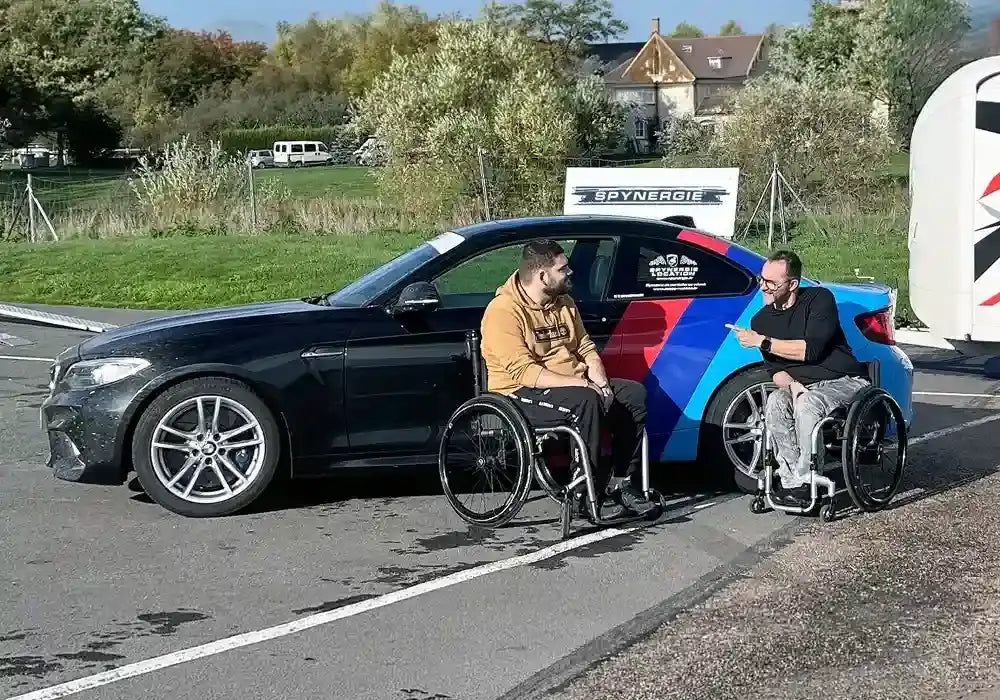 spynergie location voiture handicap sur circuit avec moniteur